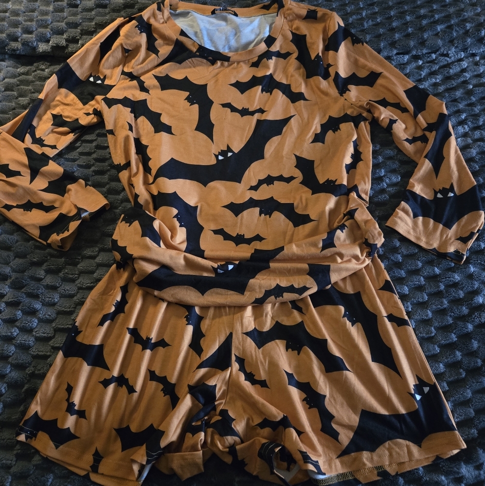 BloomChic Ladies Halloween Bat Set - Orange and Black